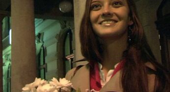Güzel Esmer Genç Turisti Kandırıp sert sikti, Altyazılı pono